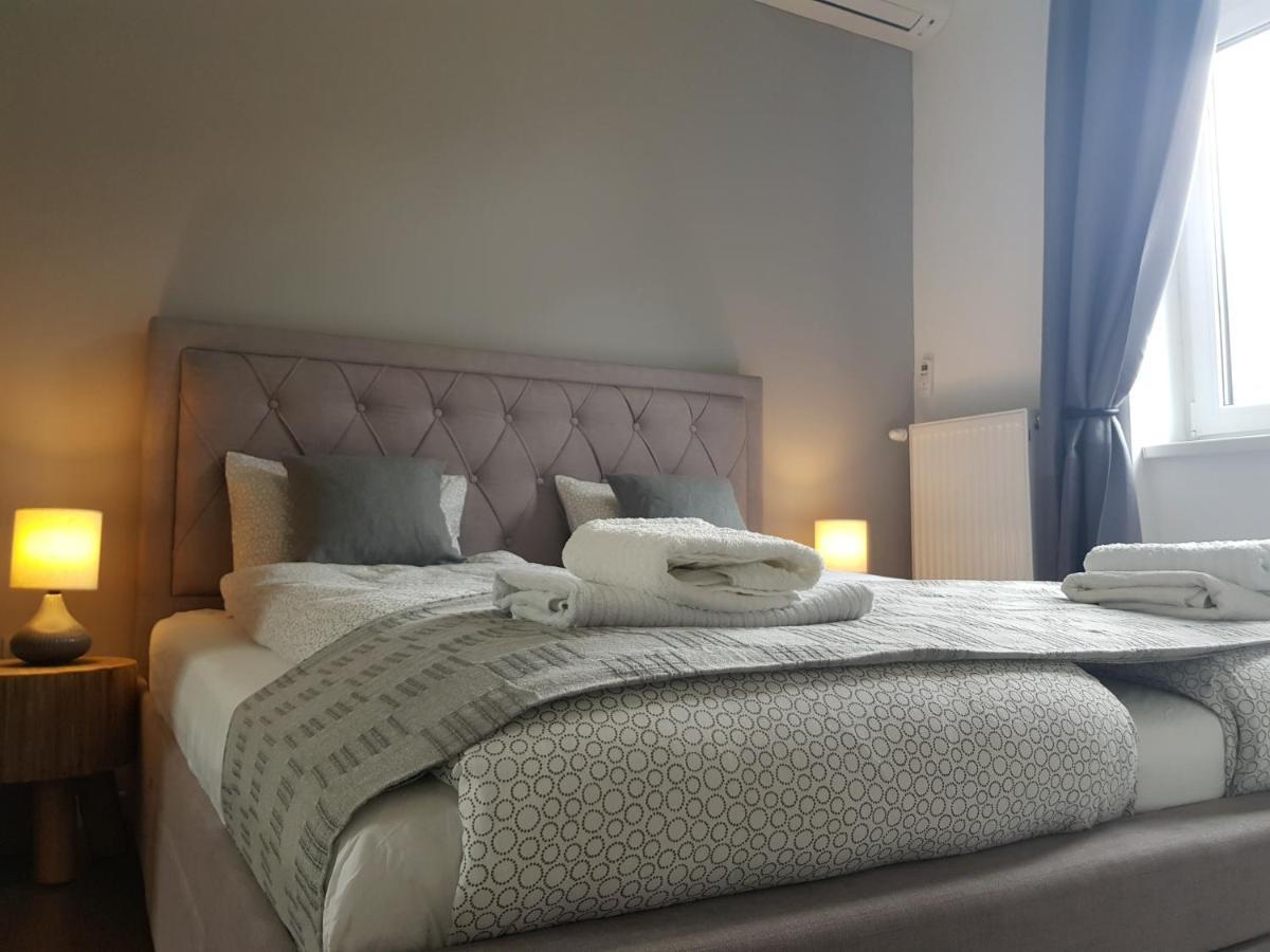 Luxurious Apartment With Balconies In Downtown Bp Budapeste Exterior foto