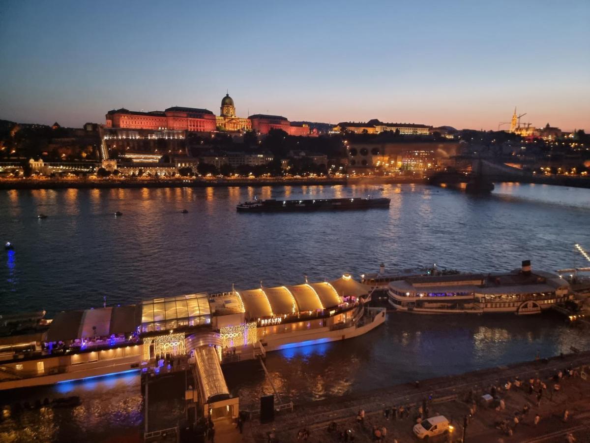 Luxurious Apartment With Balconies In Downtown Bp Budapeste Exterior foto